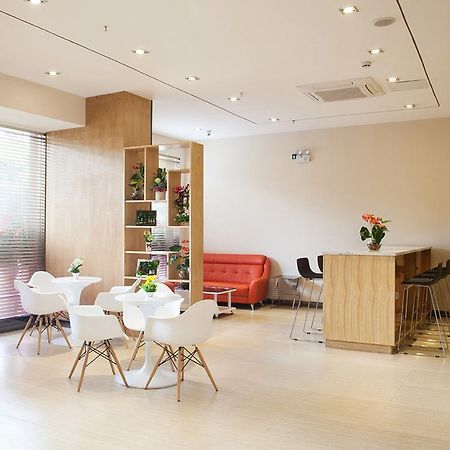 7Days Premium Chongqing Hongqihegou Hotel ภายนอก รูปภาพ