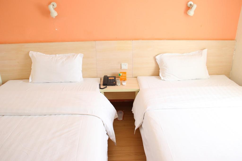7Days Premium Chongqing Hongqihegou Hotel ภายนอก รูปภาพ